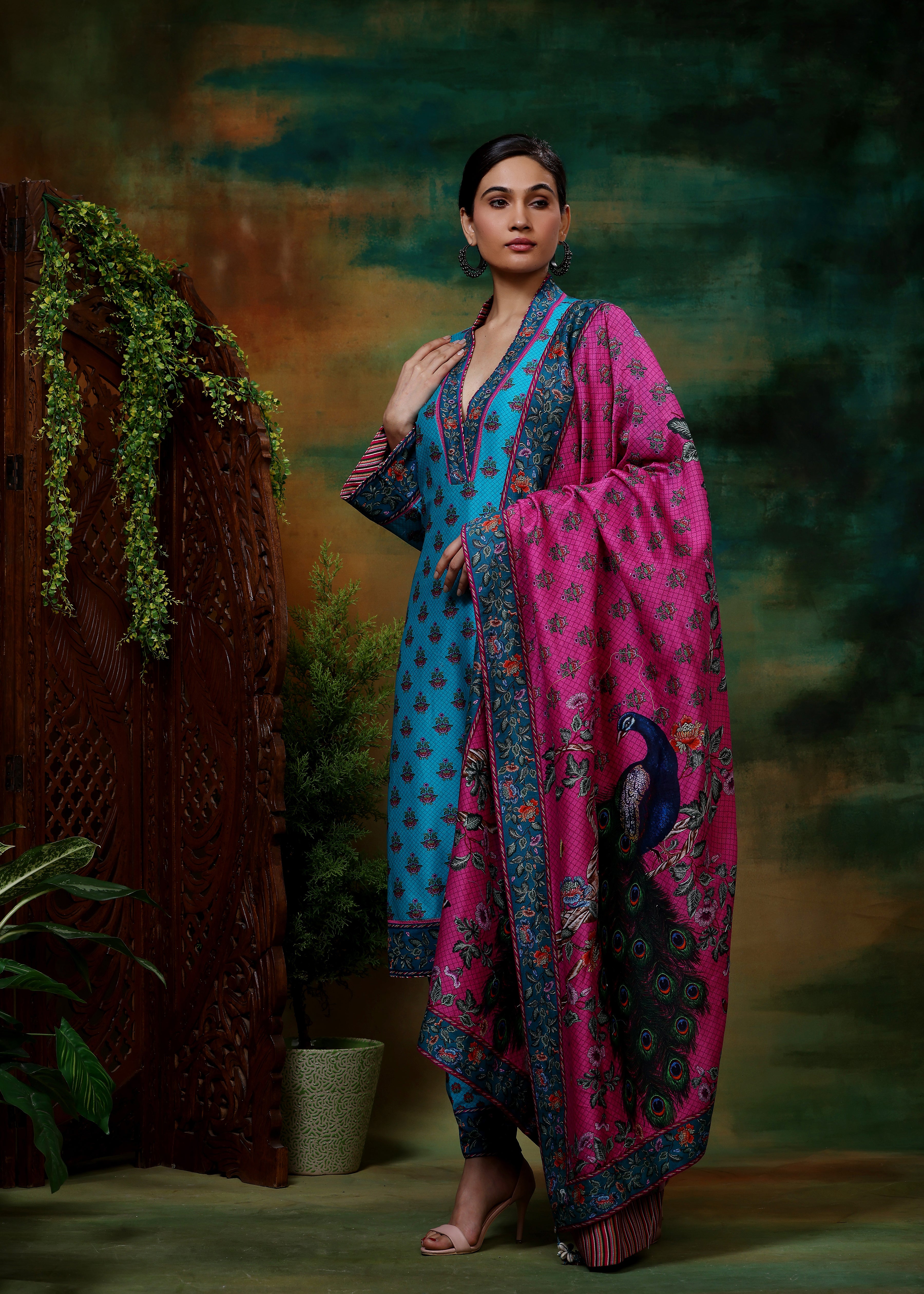 NEELAM BOOTA KURTA SET