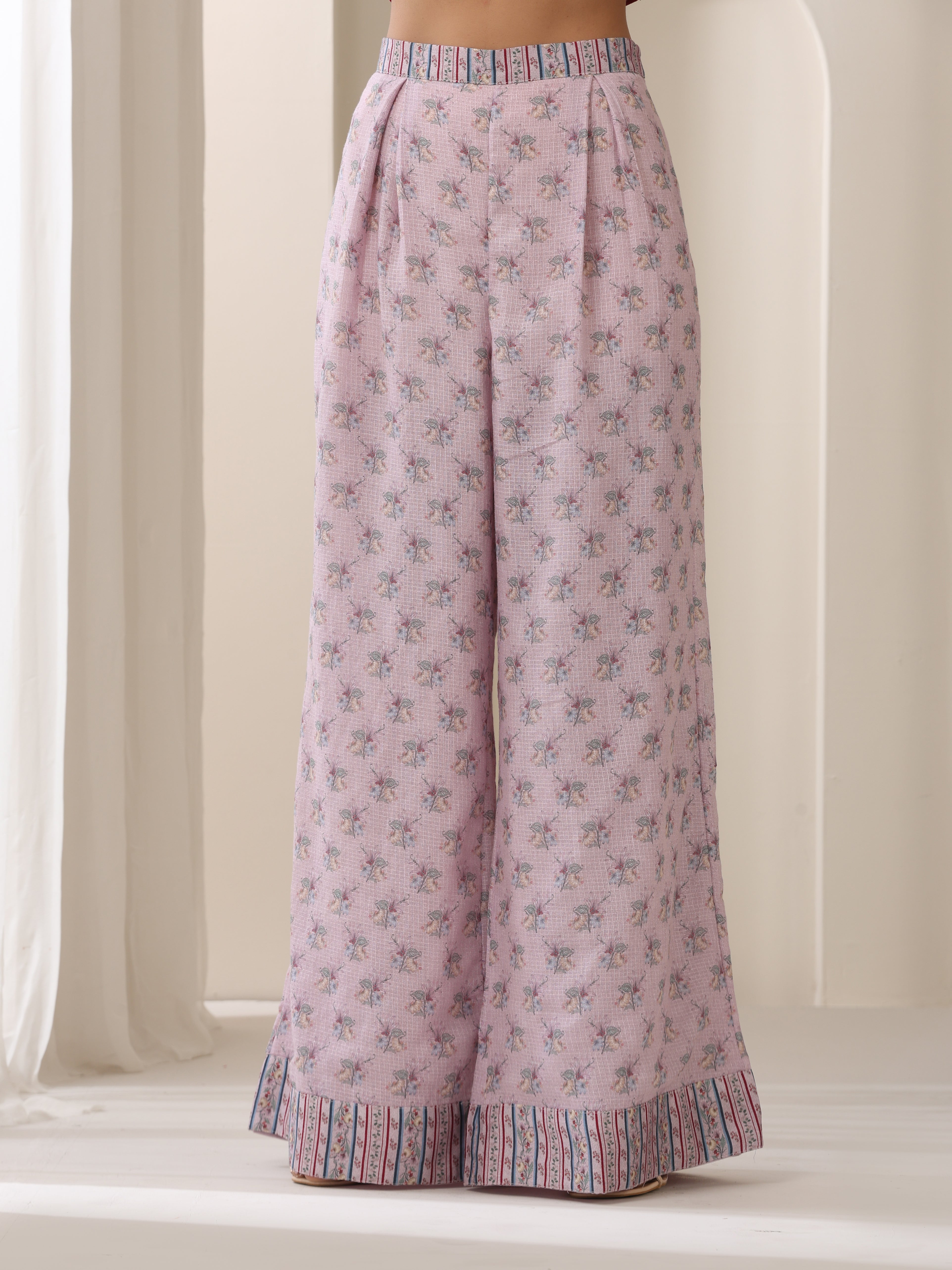 GULBAHAR SHORT SHRUG WITH BOOTI PRINT PLAZO AND INNER