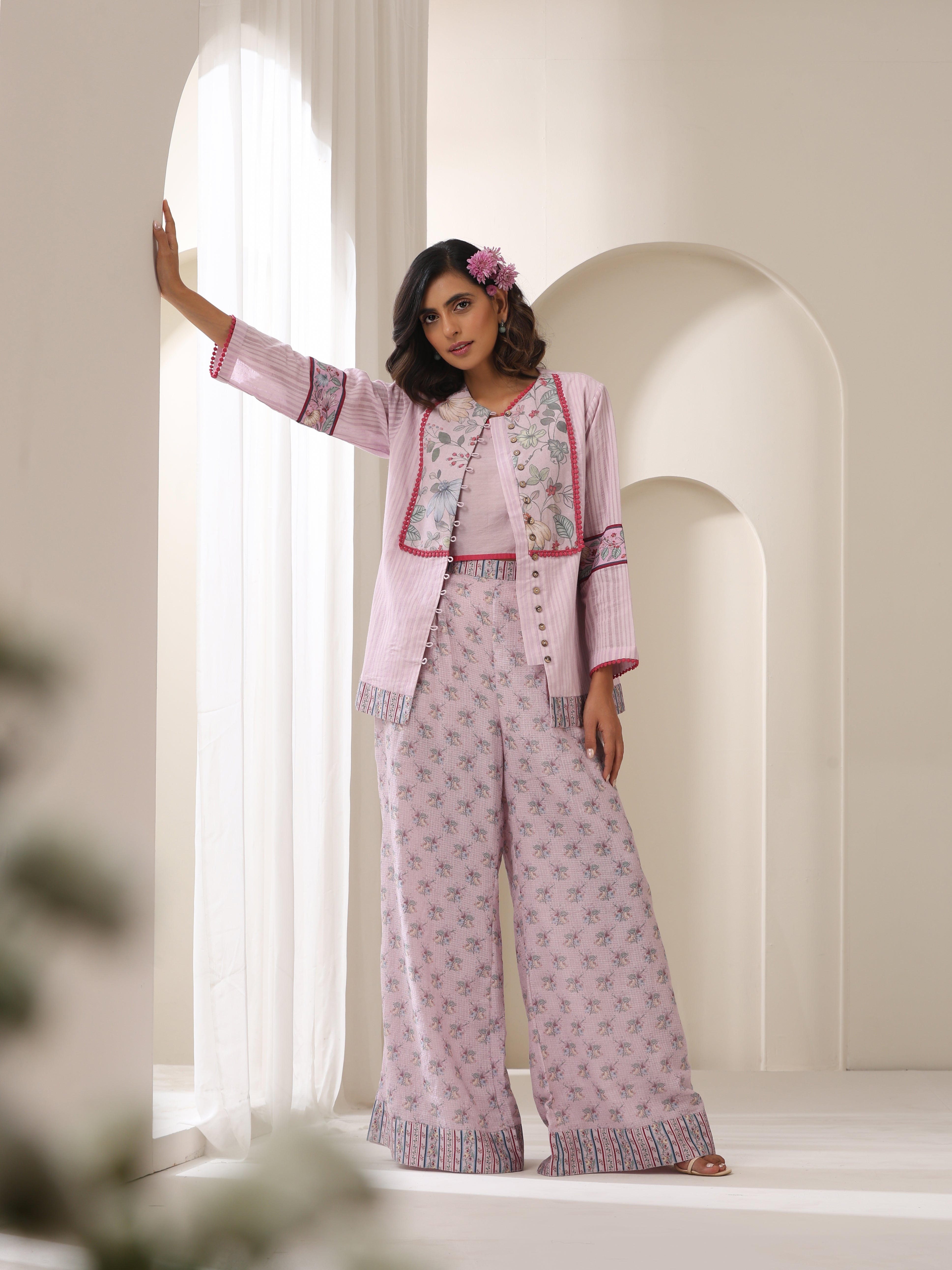 Samvrih designer Gulbahar short shrug with booti print plazzo and inner