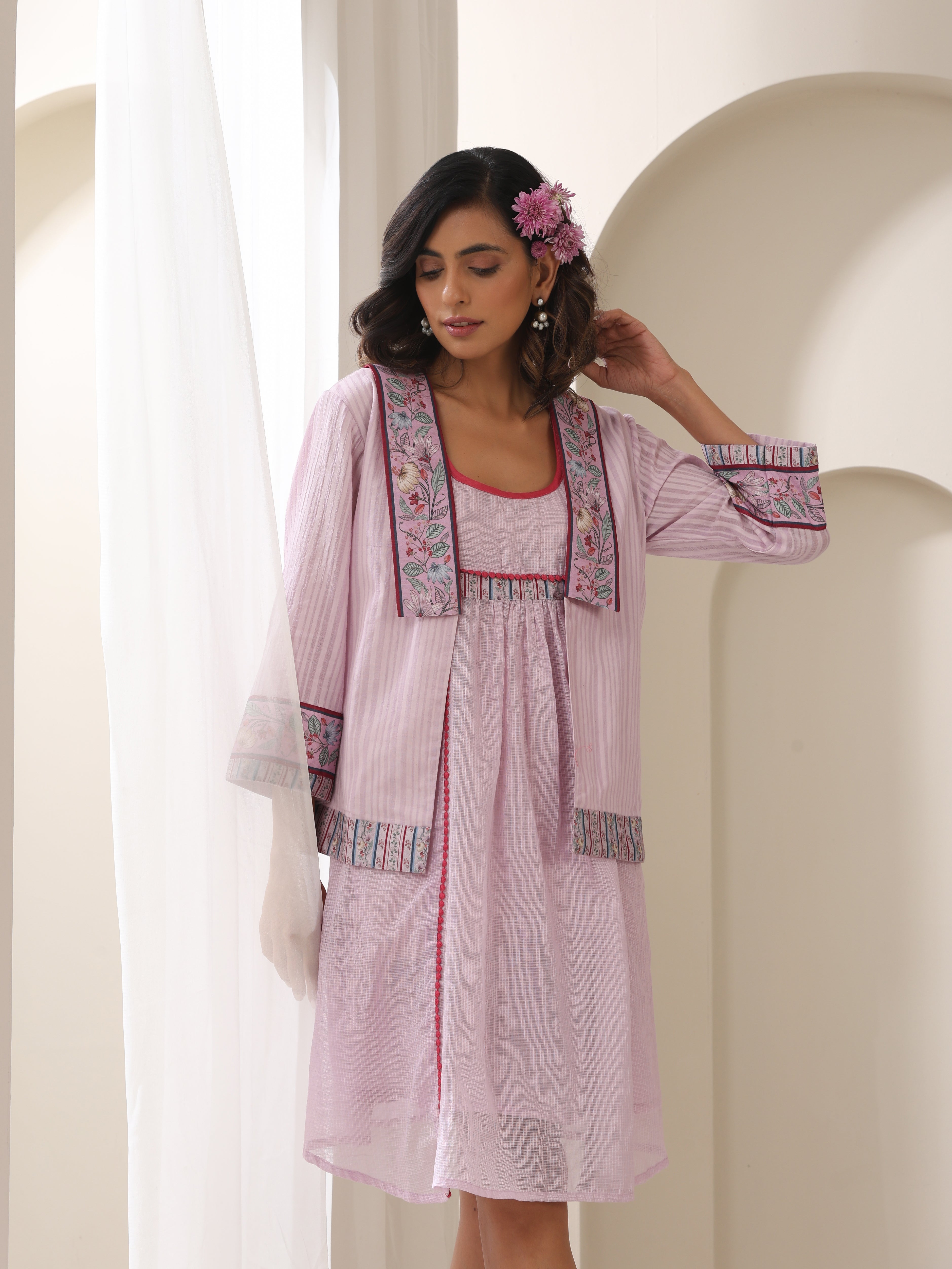 GULBAHAR SHORT SHRUG WITH INNER DRESS