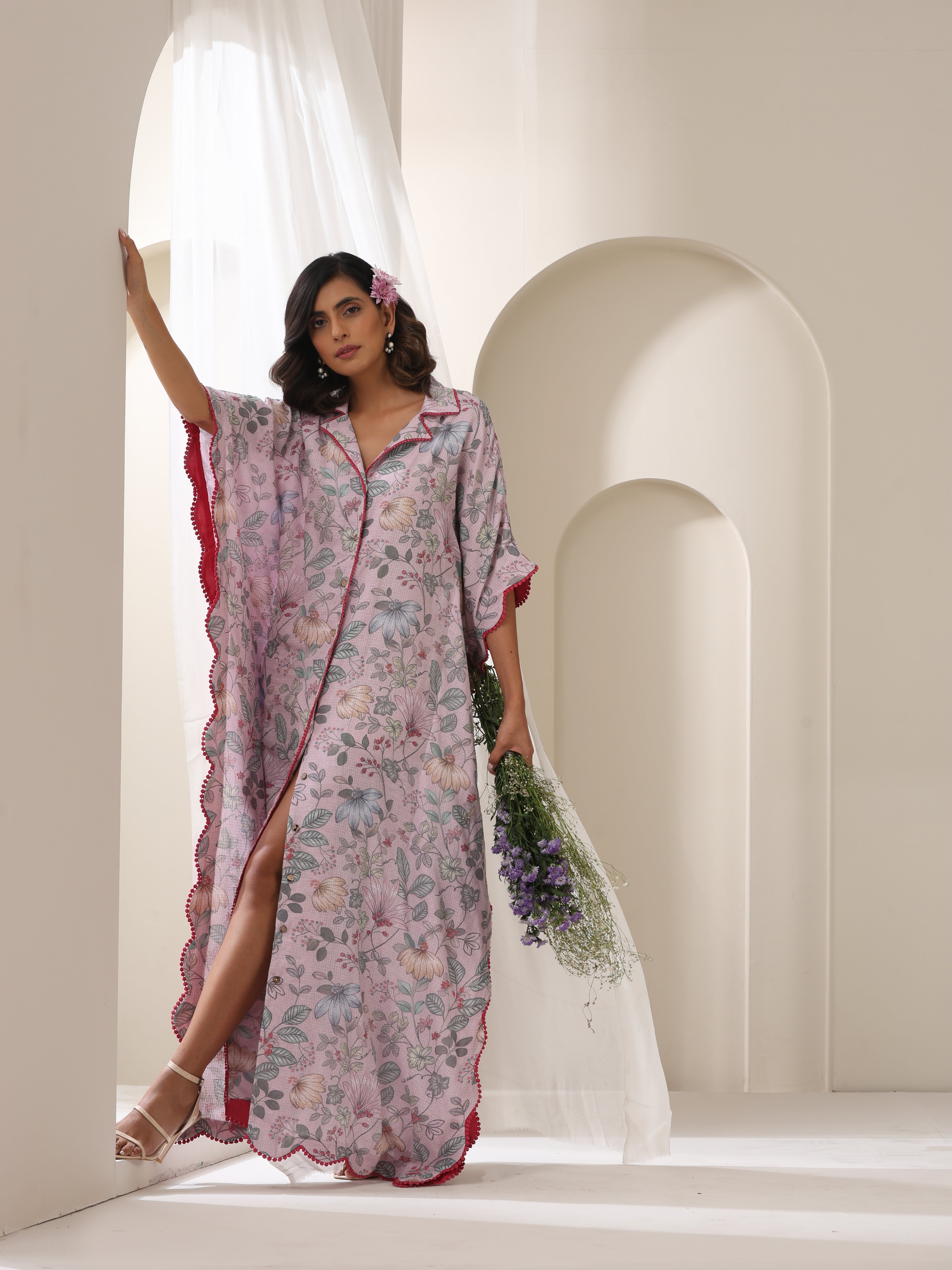 Samvrih designer lilac scallop kaftan dress