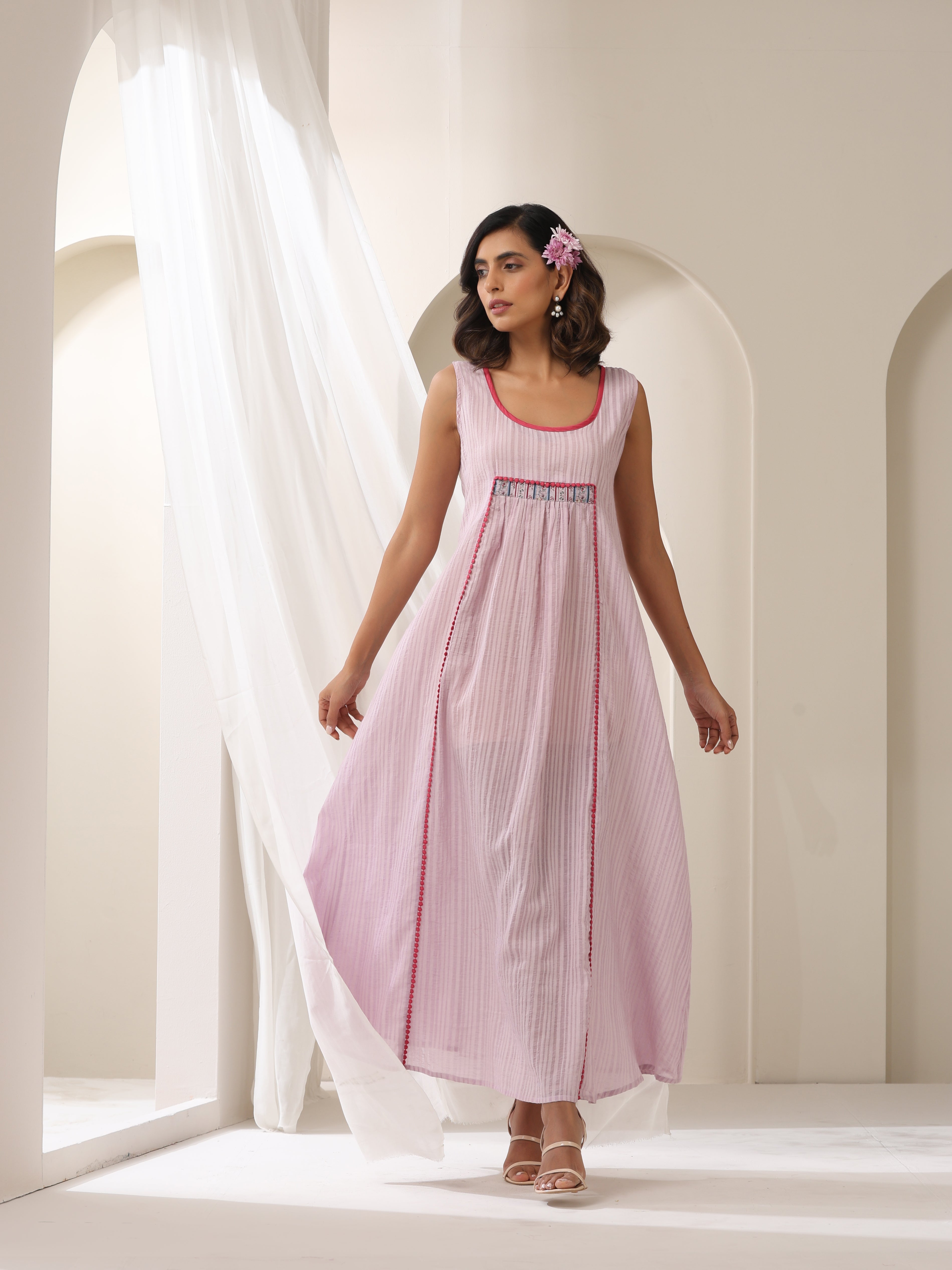 GULISTAN SHRUG WITH LONG INNER DRESS