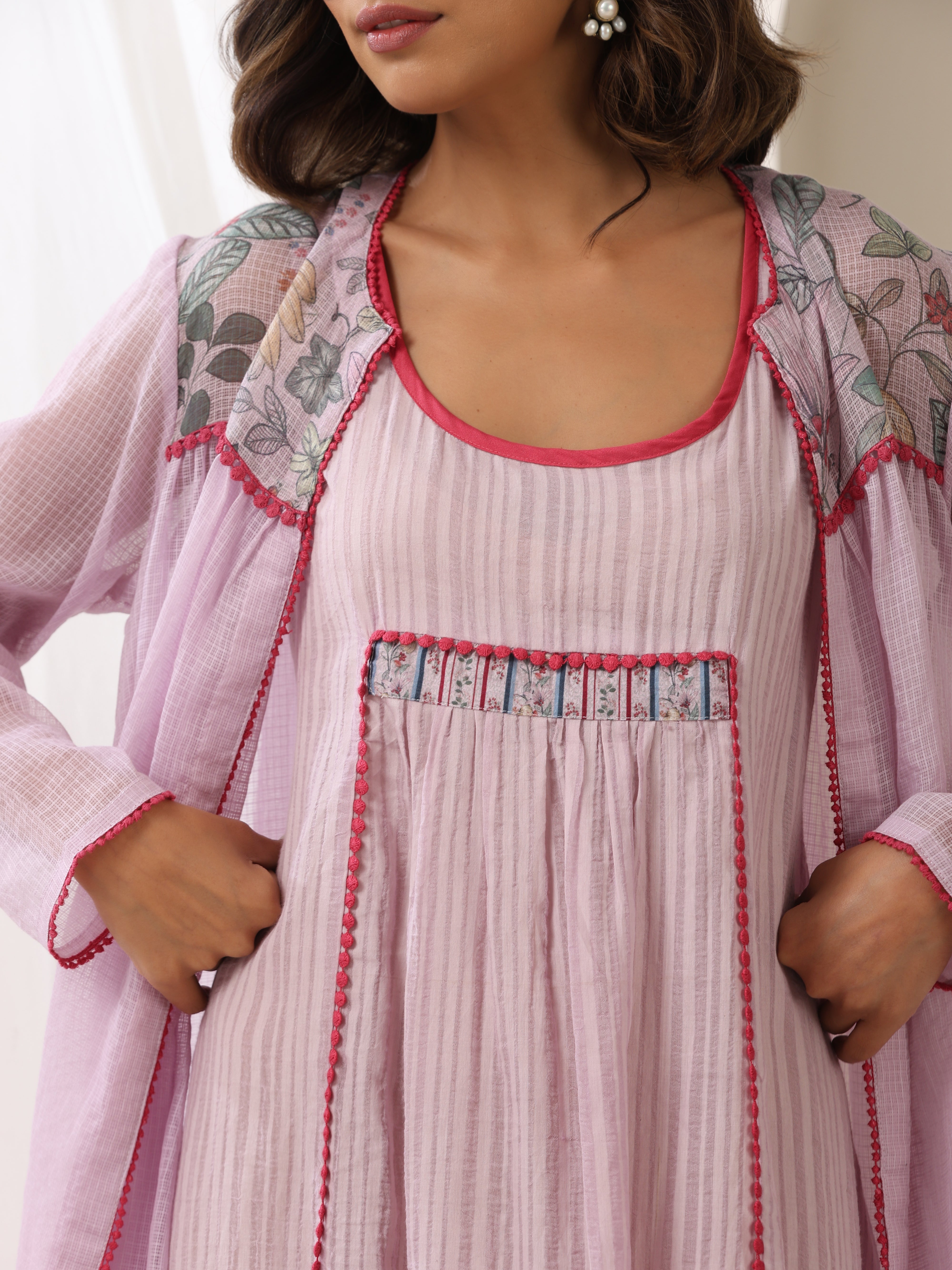GULISTAN SHRUG WITH LONG INNER DRESS