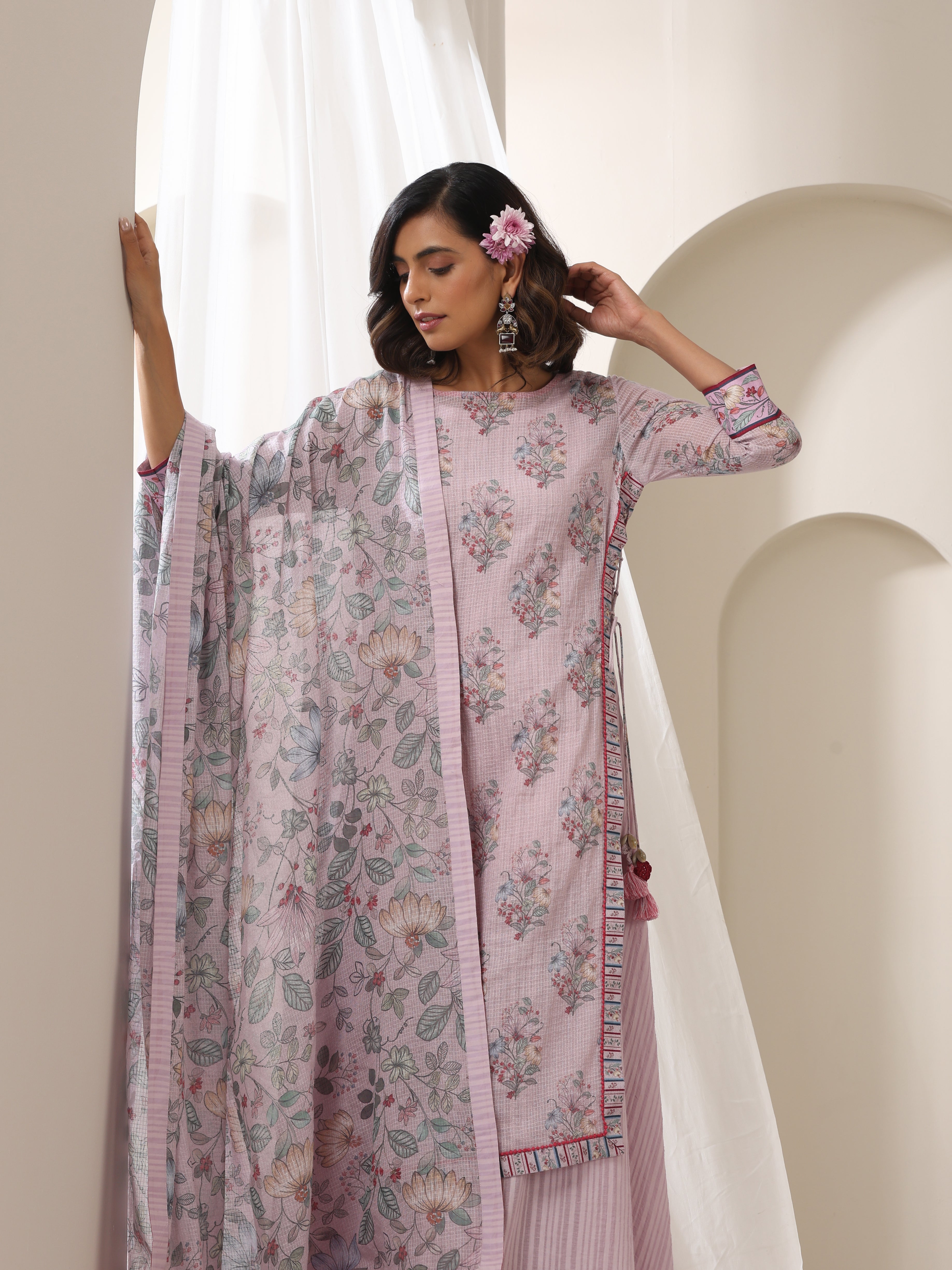 GULBOOTA PRINTED KURTA WITH INNER DRESS SET