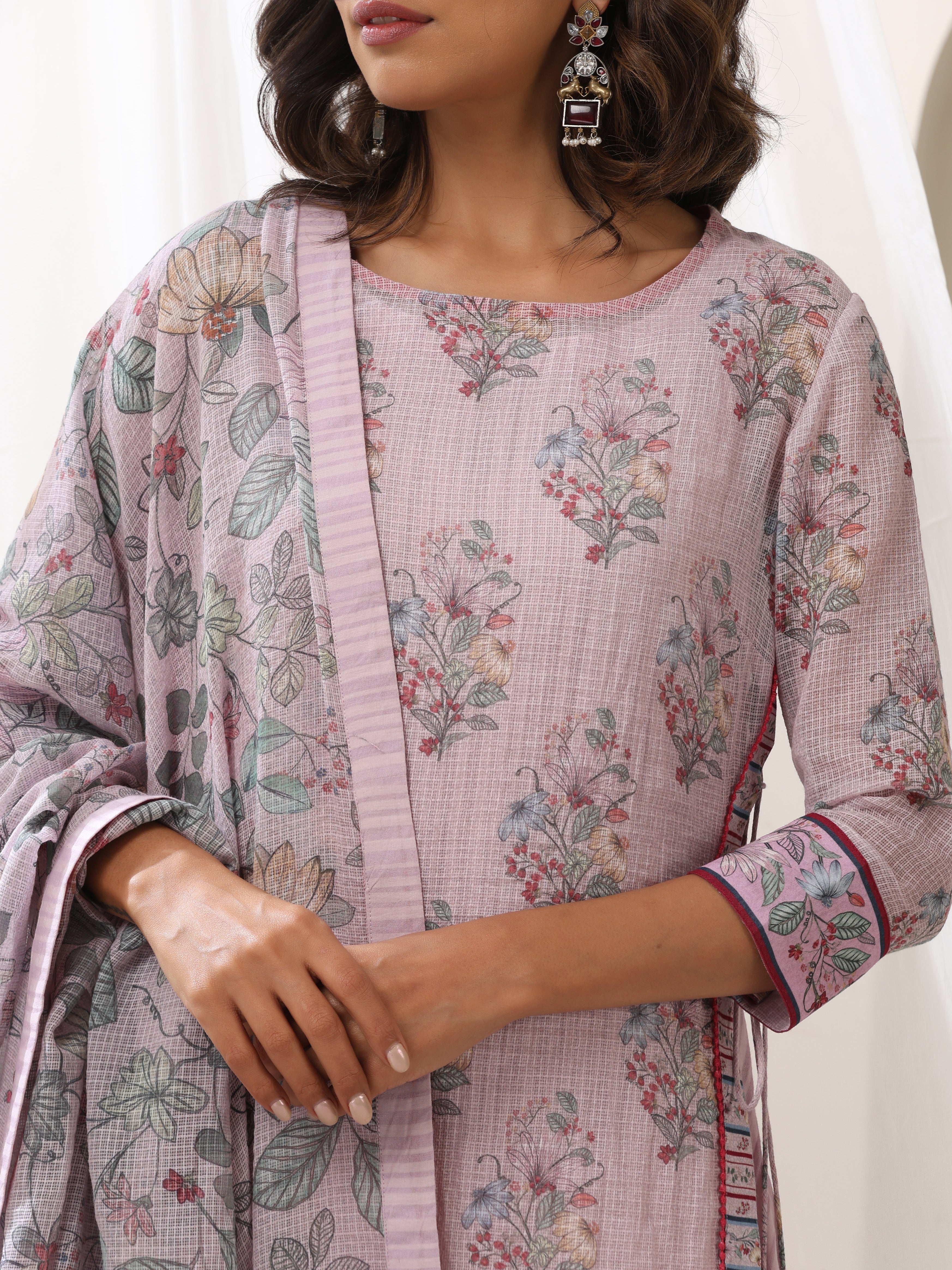 GULBOOTA PRINTED KURTA WITH INNER DRESS SET