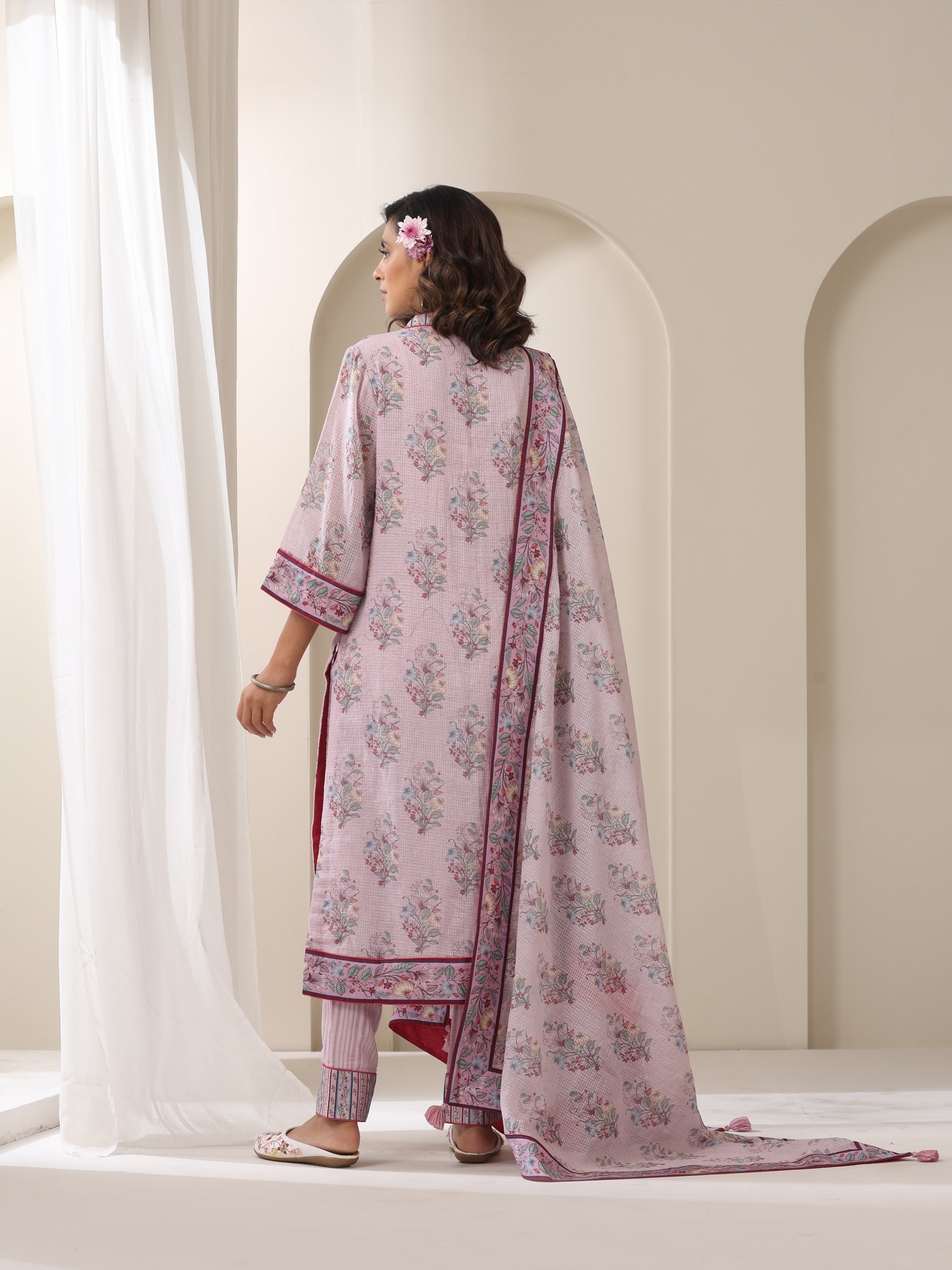 GULBOOTA PRINTED KURTA SET WITH PLAZZO