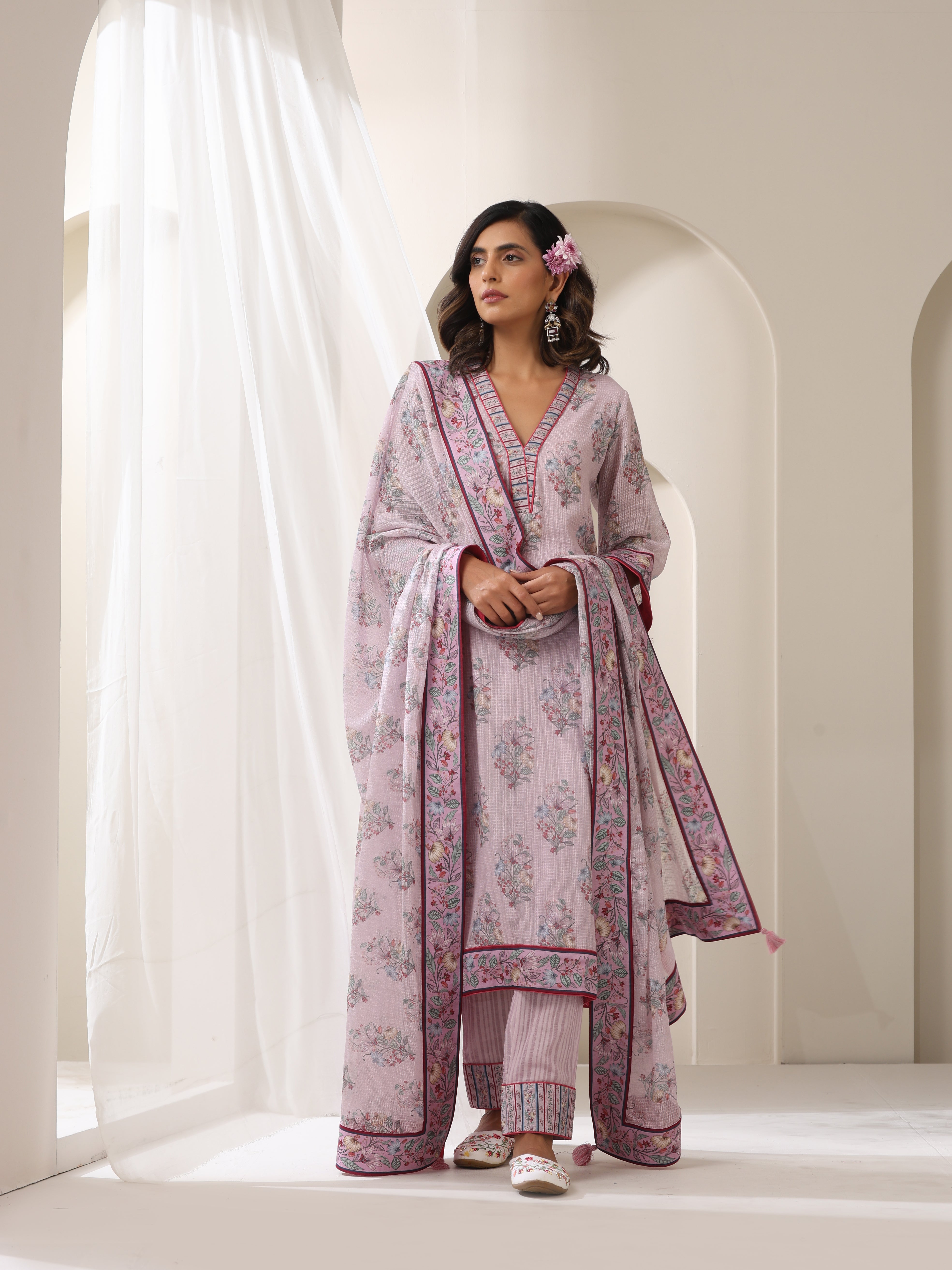 GULBOOTA PRINTED KURTA SET WITH PLAZZO