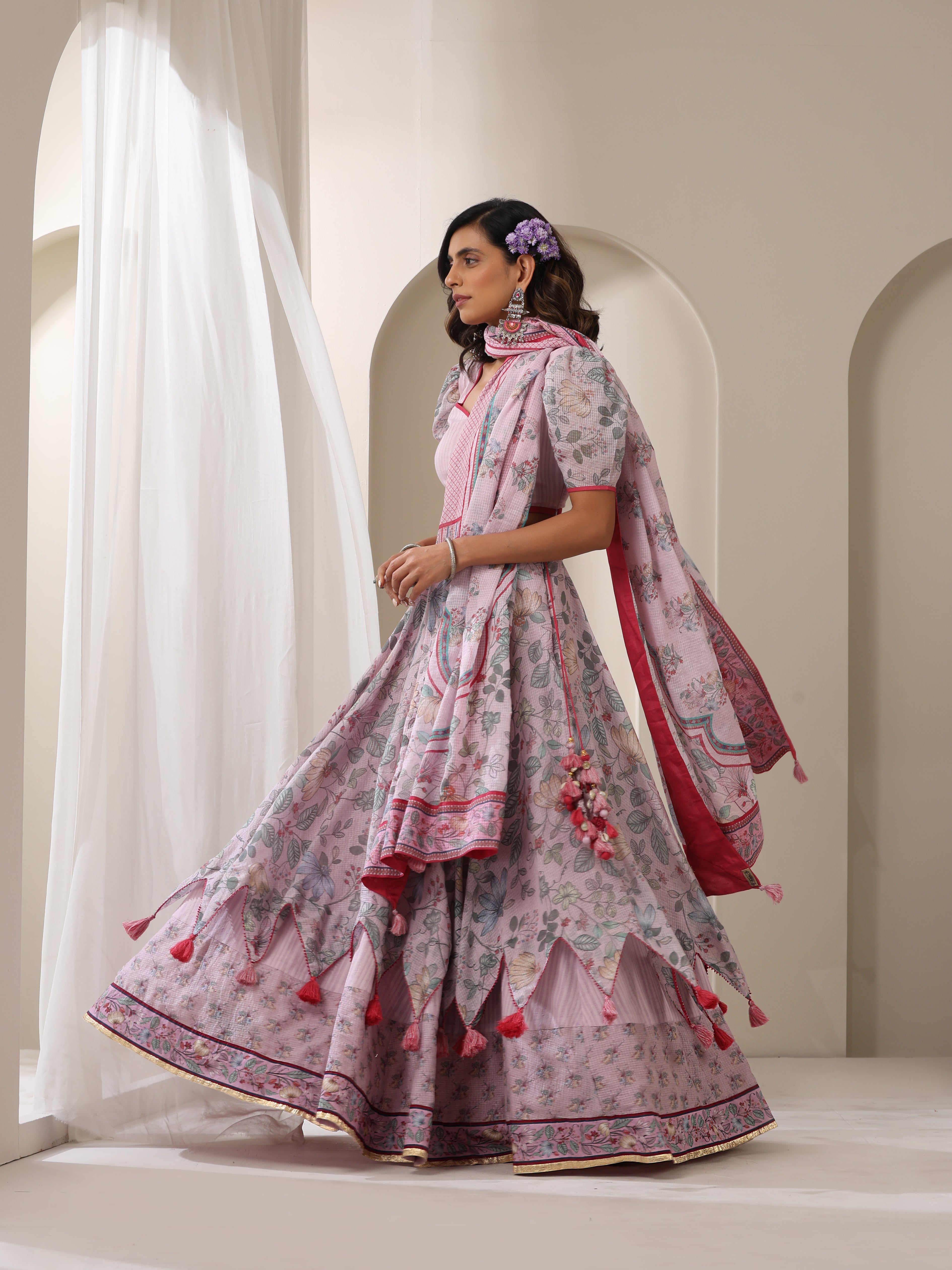 GULISTAN LEHENGA SET