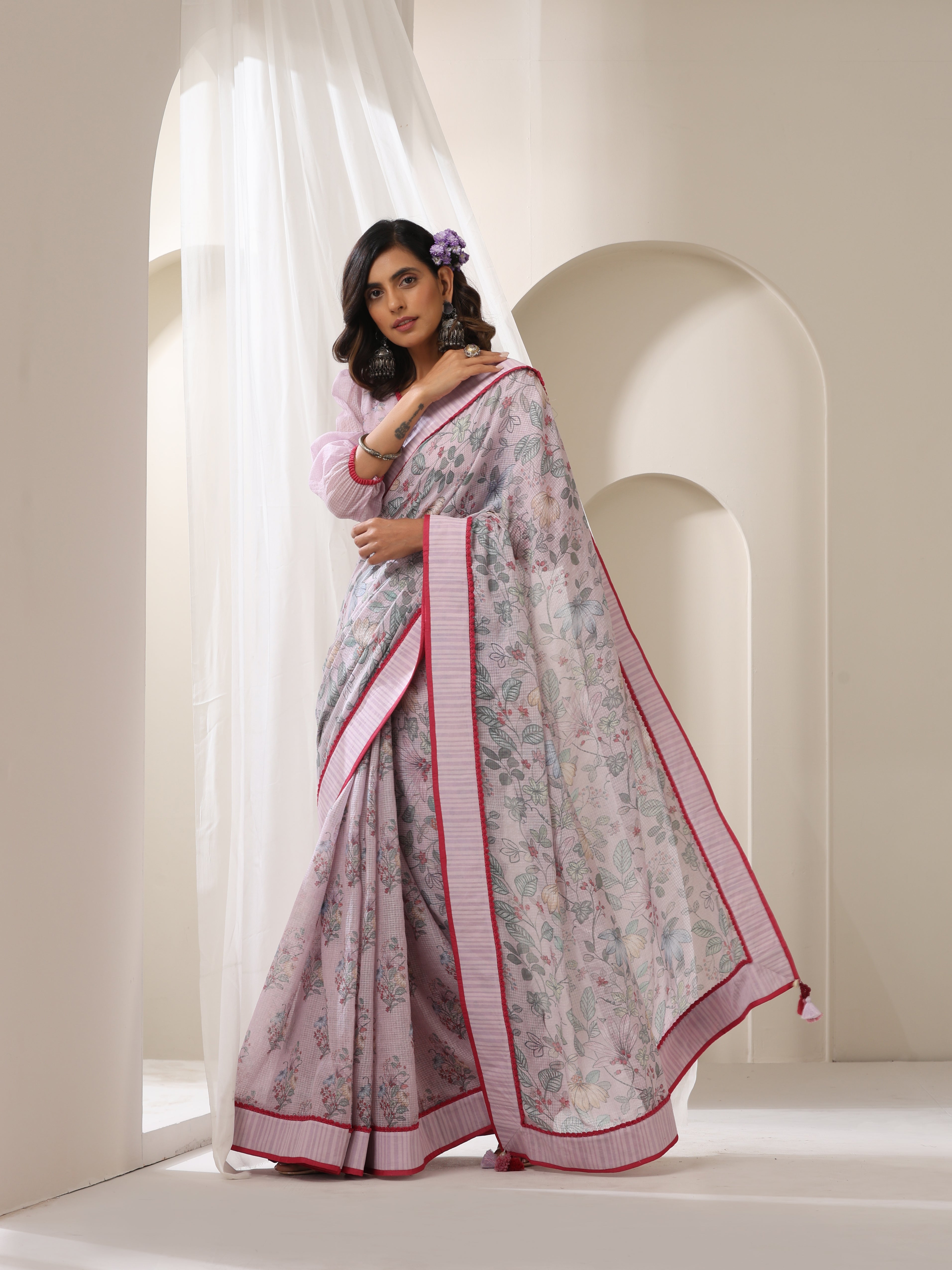 samvrih lilac gulistan pallu saree with puff sleeve blouse