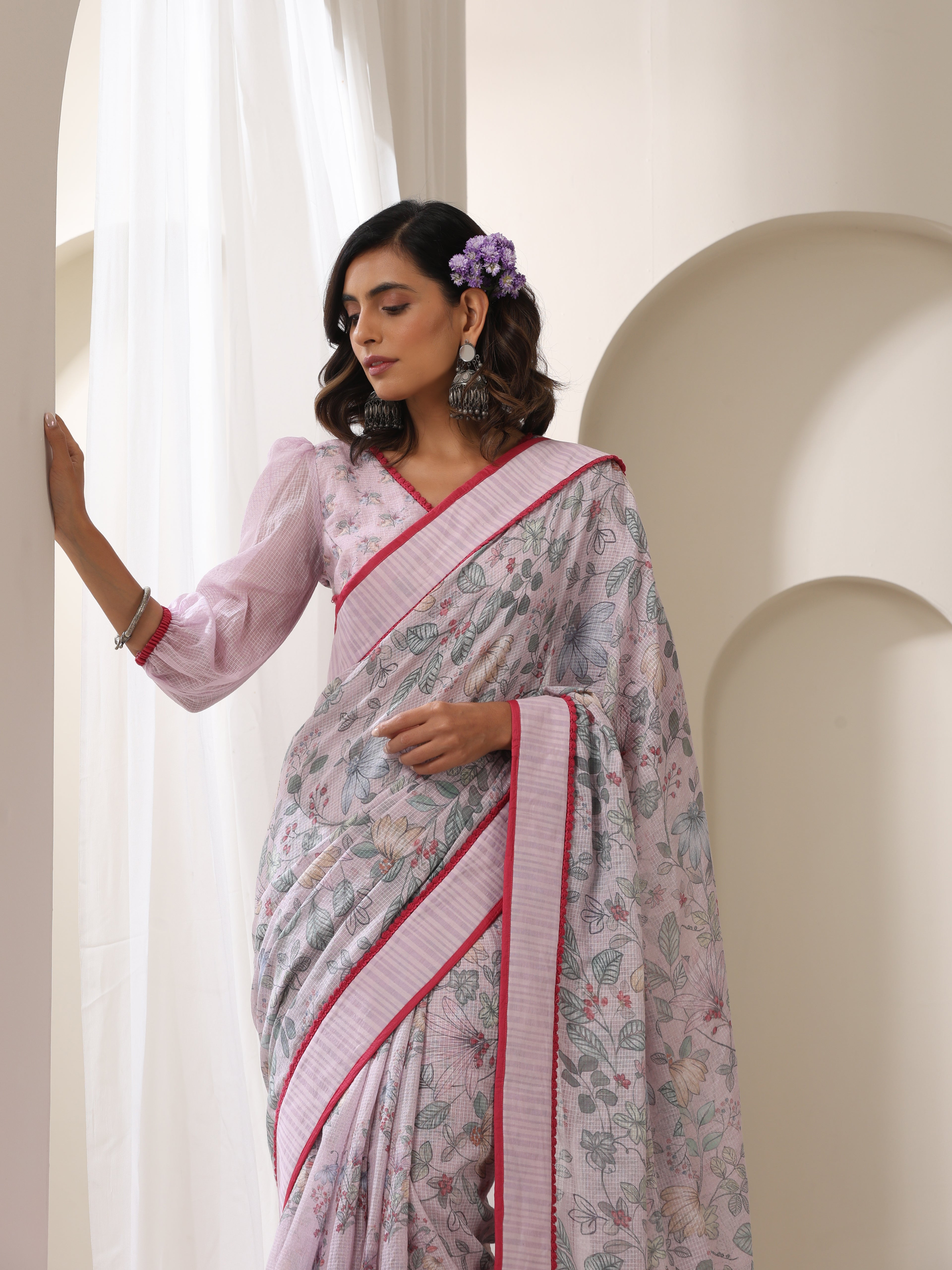 GULISTAN PALLU SAREE WITH PUFF SLEEVE BLOUSE