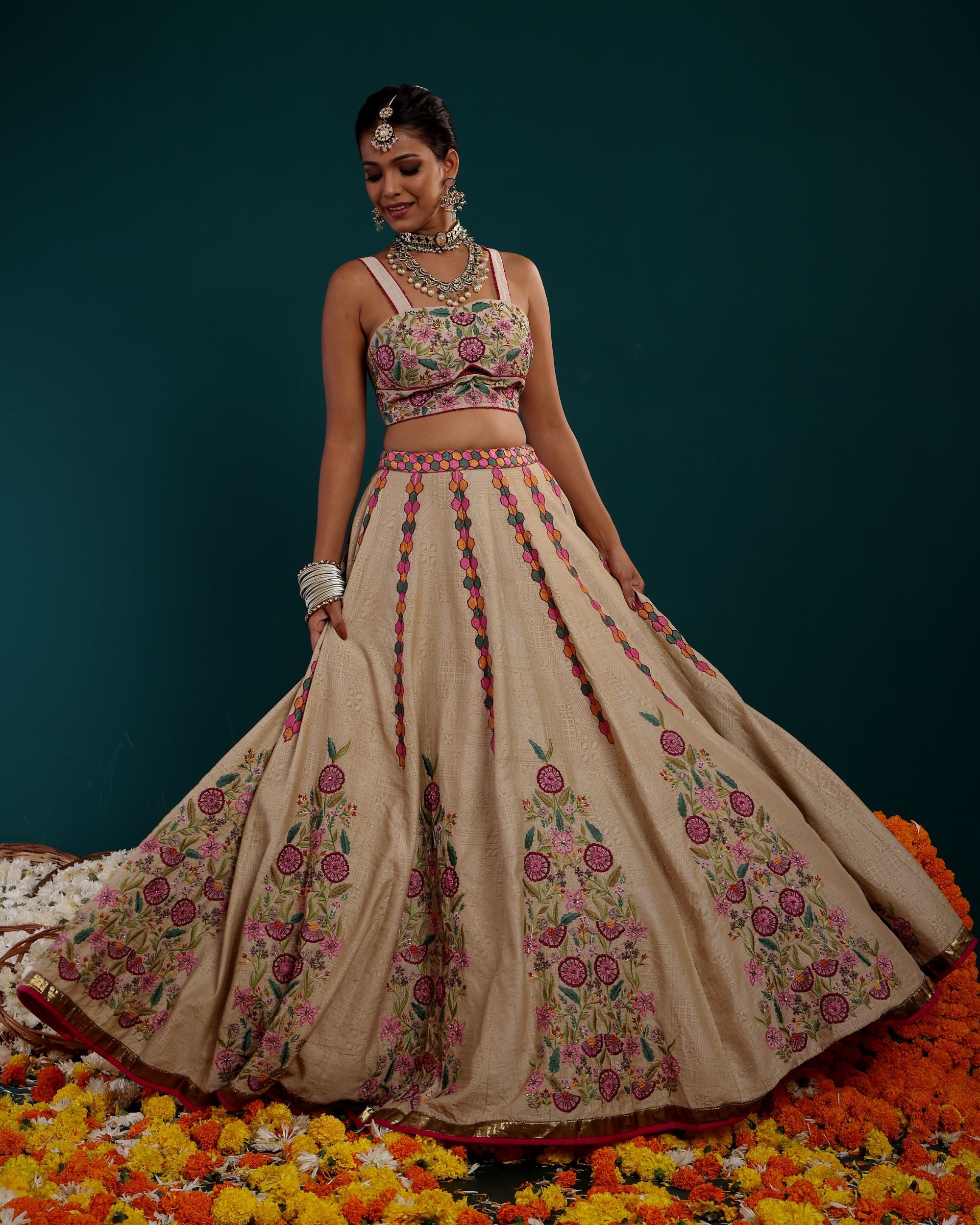 KALI EMBROIDERED LEHANGA WITH SLEEVLESS BLOUSE & KOTA DUPATTA