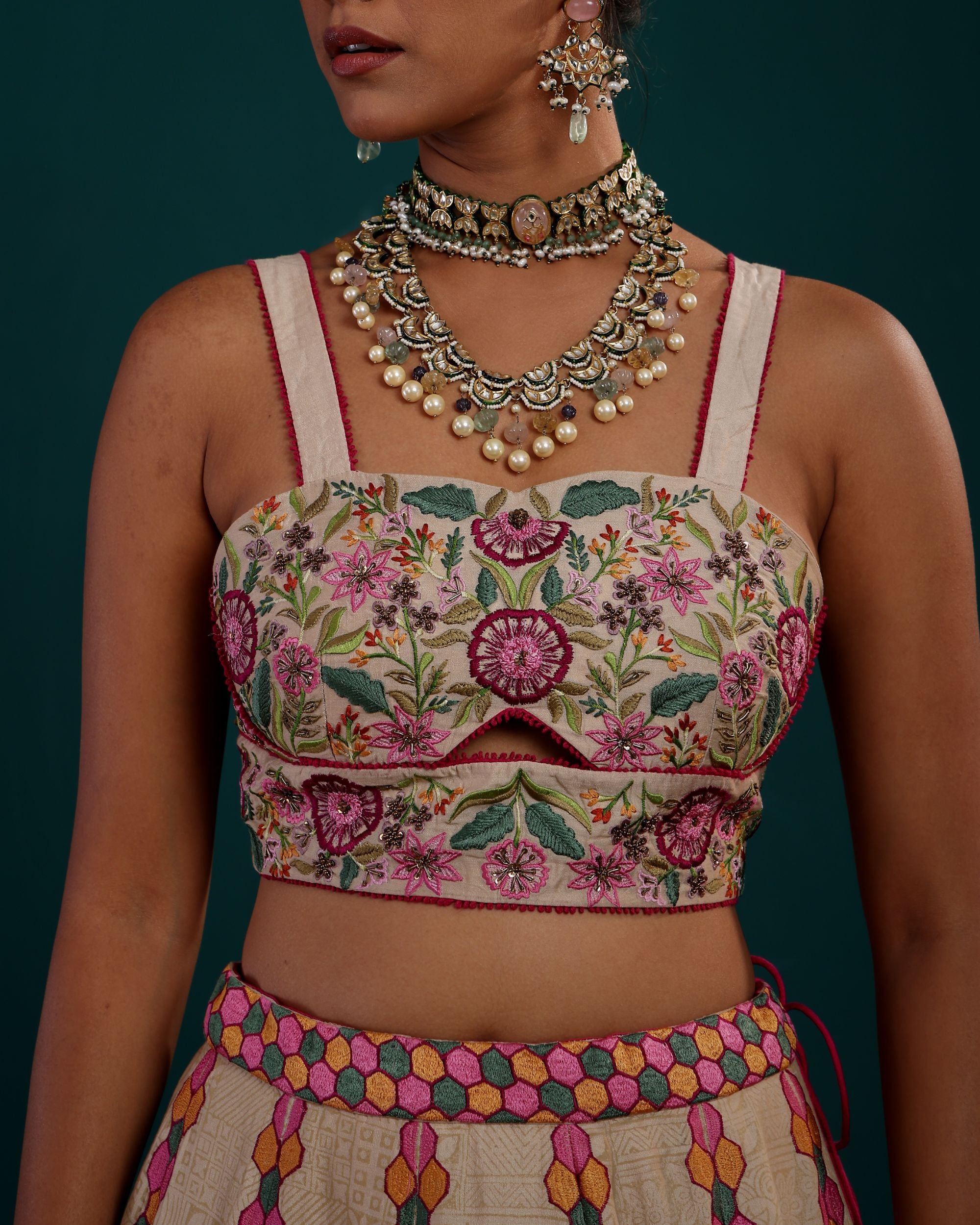 KALI EMBROIDERED LEHANGA WITH SLEEVLESS BLOUSE & KOTA DUPATTA