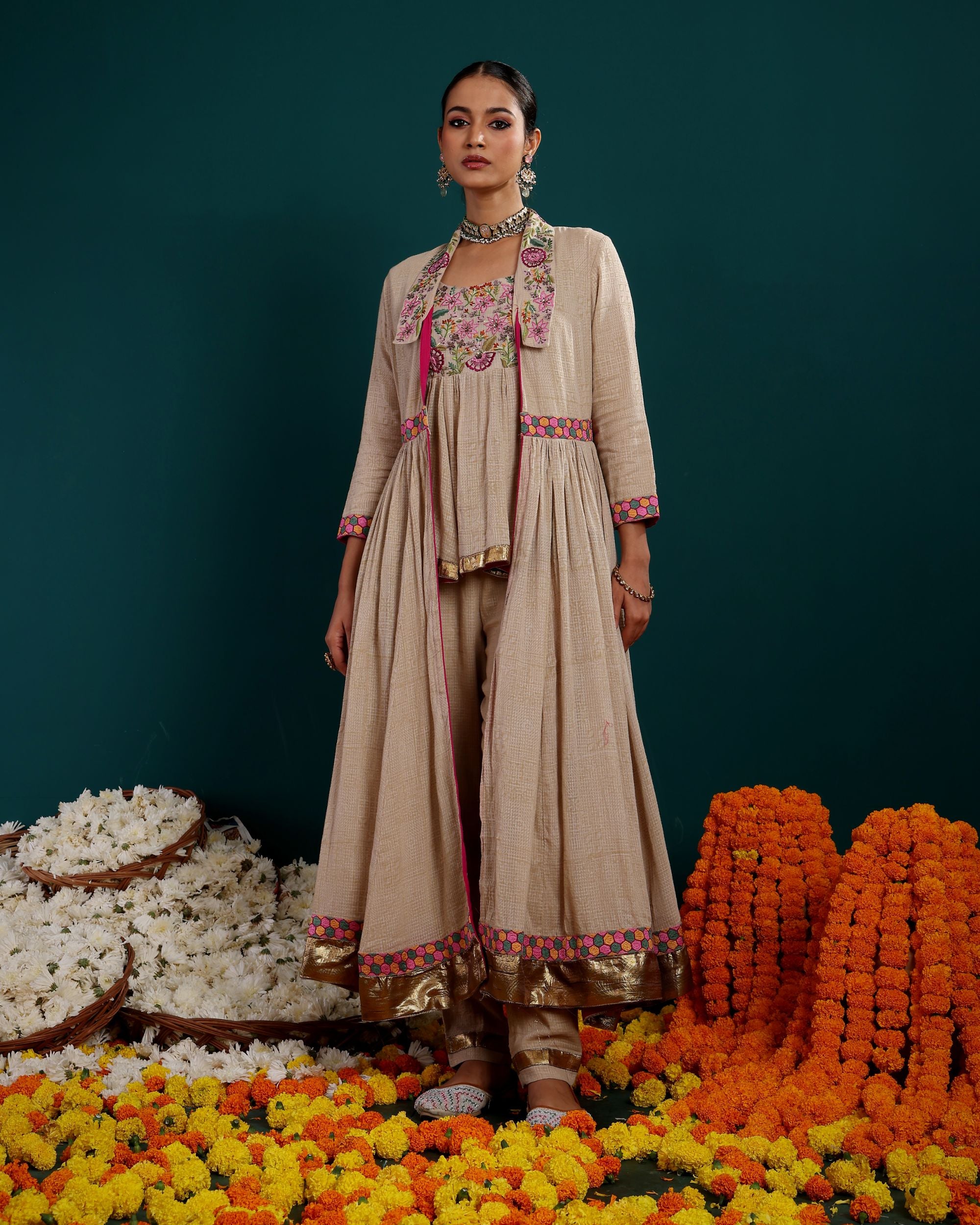 LONG EMBROIDERED KALI JACKET WITH EMBROIDERED KEDIA AND PANT