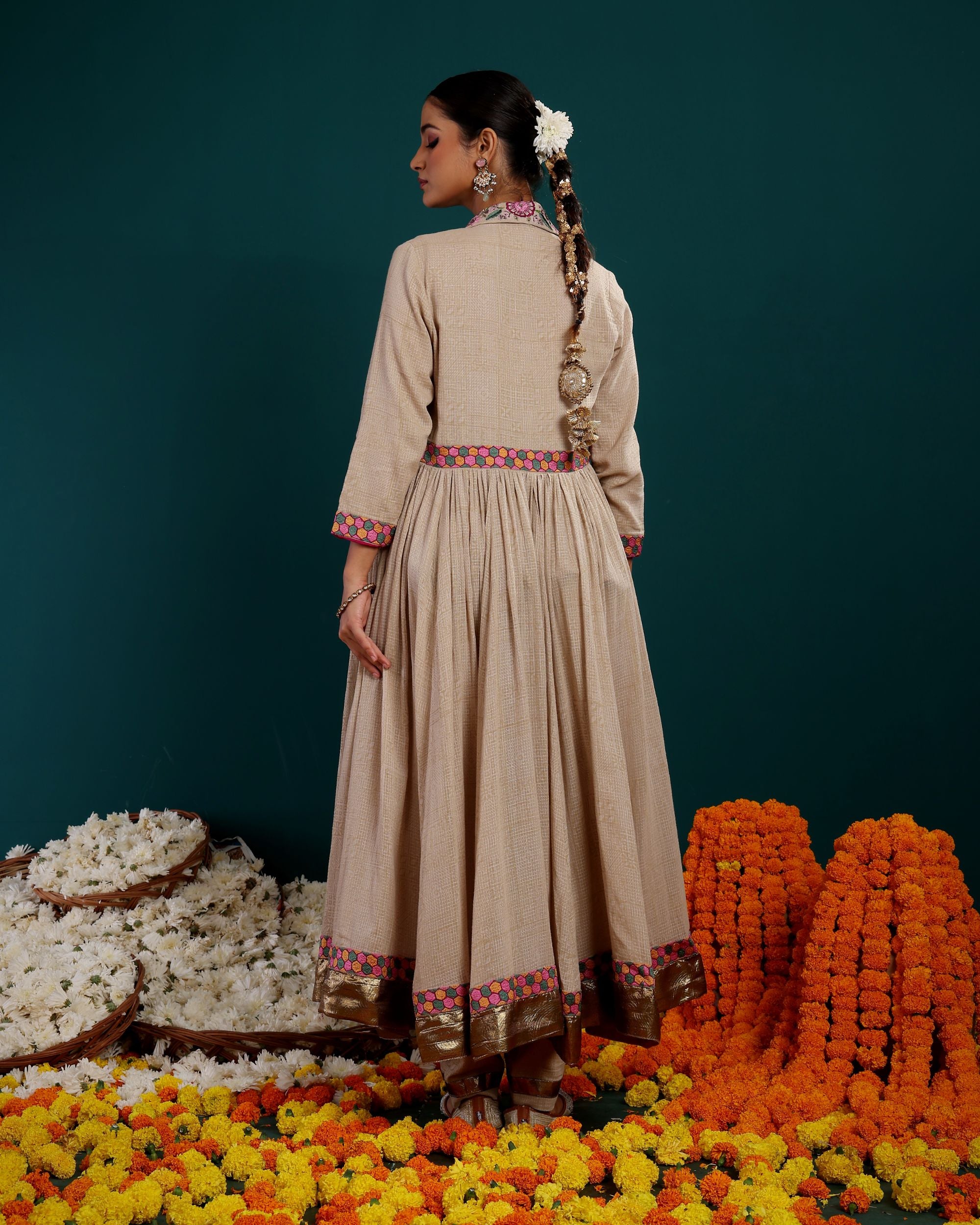 LONG EMBROIDERED KALI JACKET WITH EMBROIDERED KEDIA AND PANT
