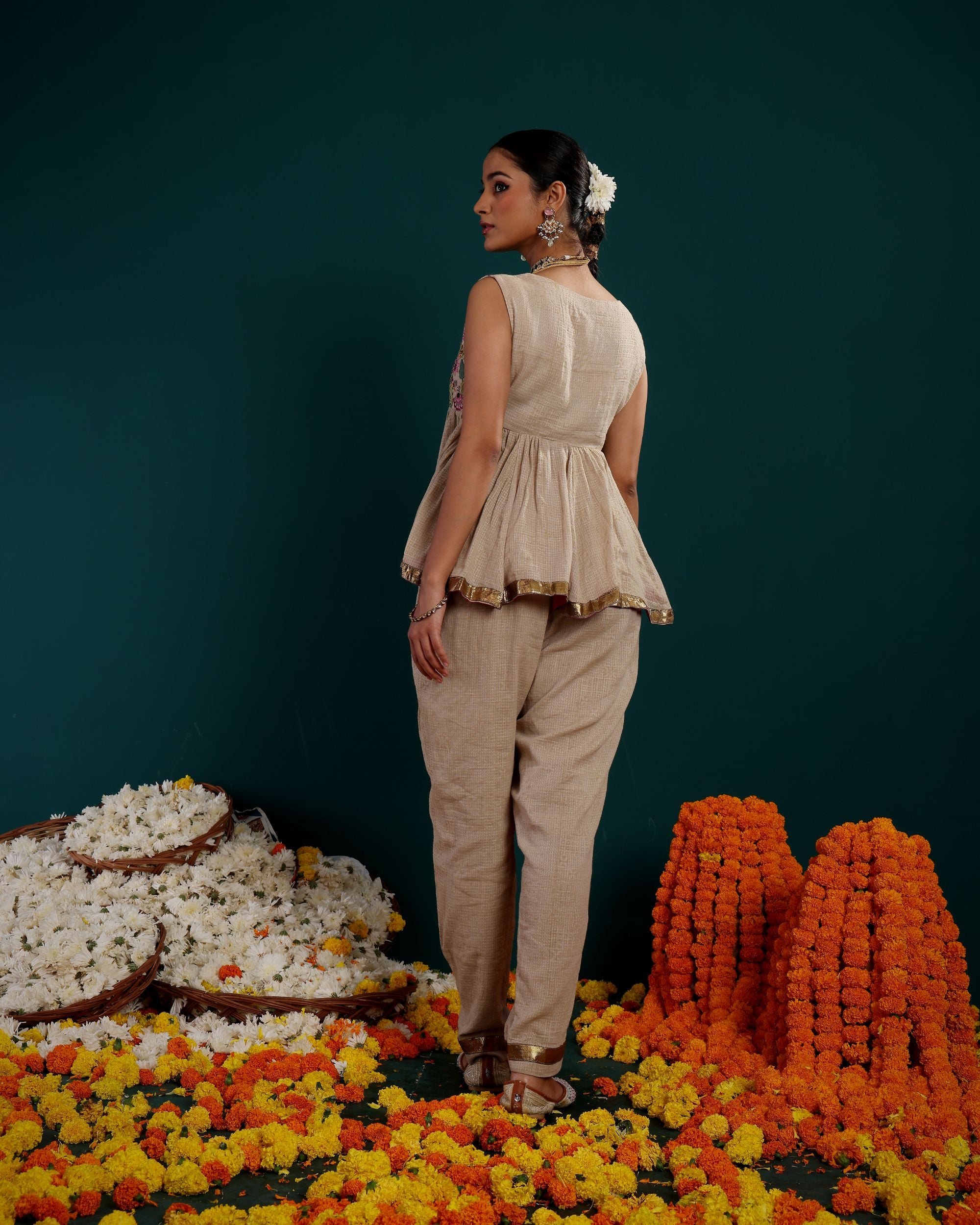 LONG EMBROIDERED KALI JACKET WITH EMBROIDERED KEDIA AND PANT