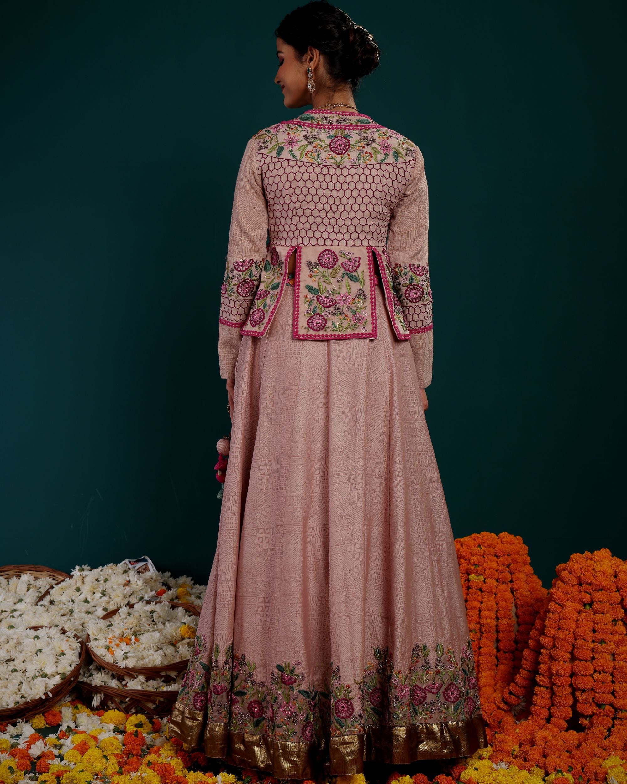 EMBROIDERY CUTWORK LEHANGA WITH HEAVY EMBROIDERED KURTI BLOUSE & ORGANZA DUPATTA