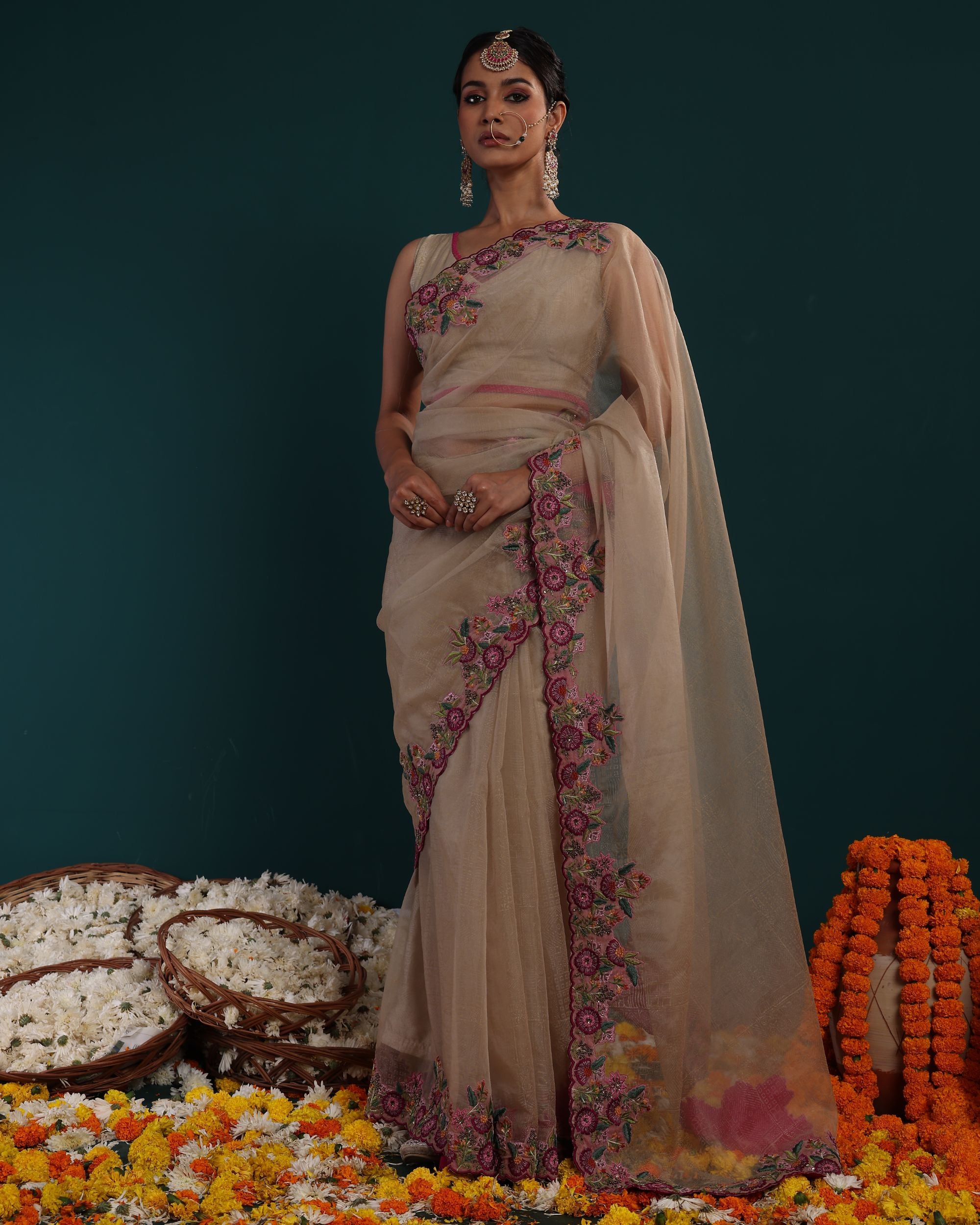 EMBROIDERY CUTWORK SAREE WITH COLLOR EMBROIDERED JACKET & INNER