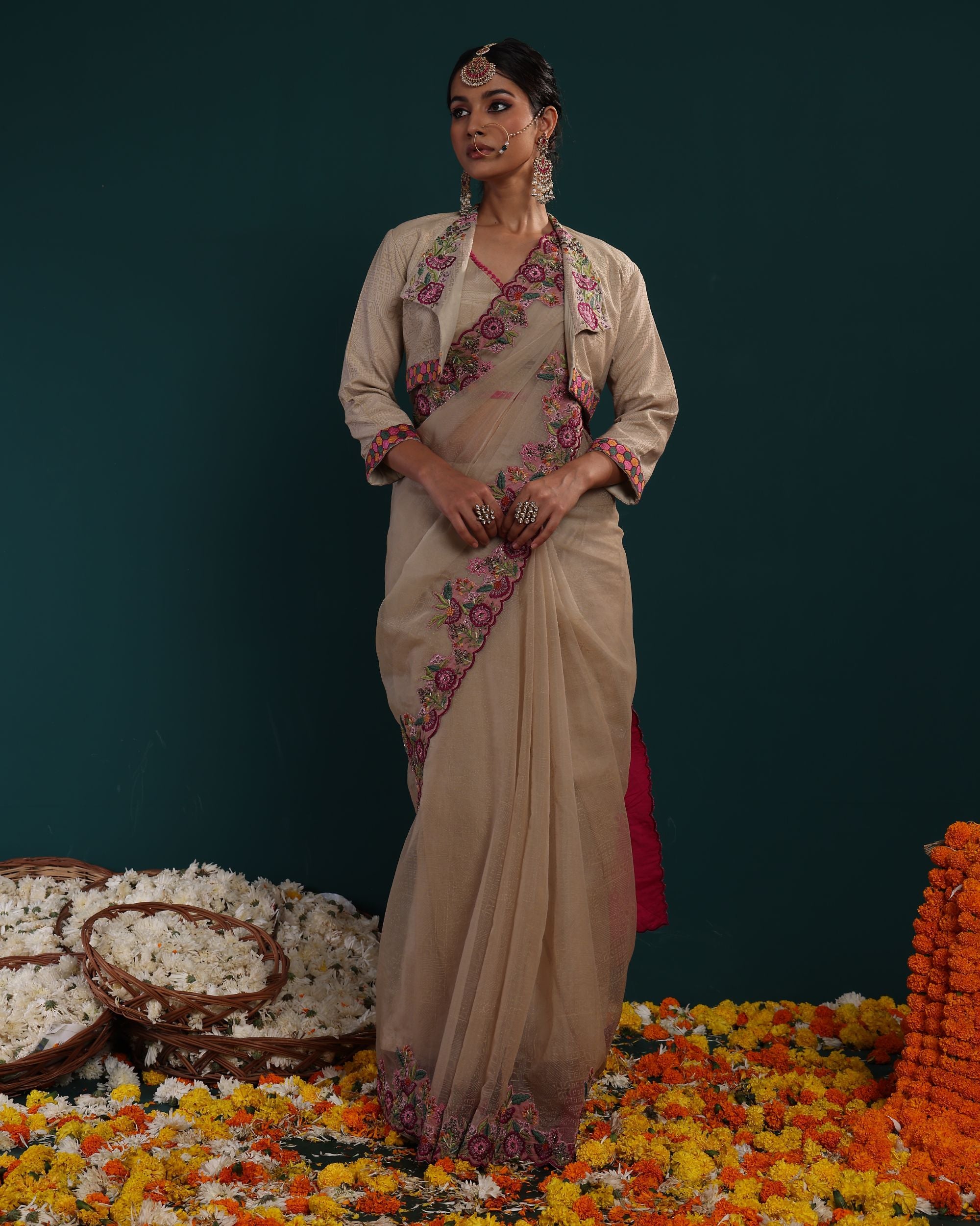 EMBROIDERY CUTWORK SAREE WITH COLLOR EMBROIDERED JACKET & INNER