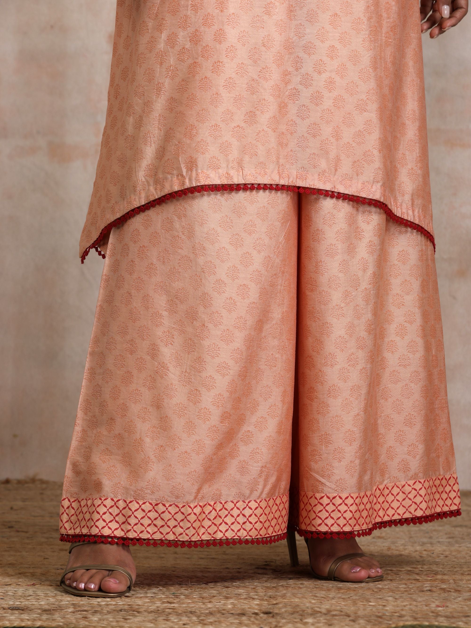 KESARI CHANDERI KURTA WITH CONTRAST BLOCK PRINT EMBROIDERED YOKE