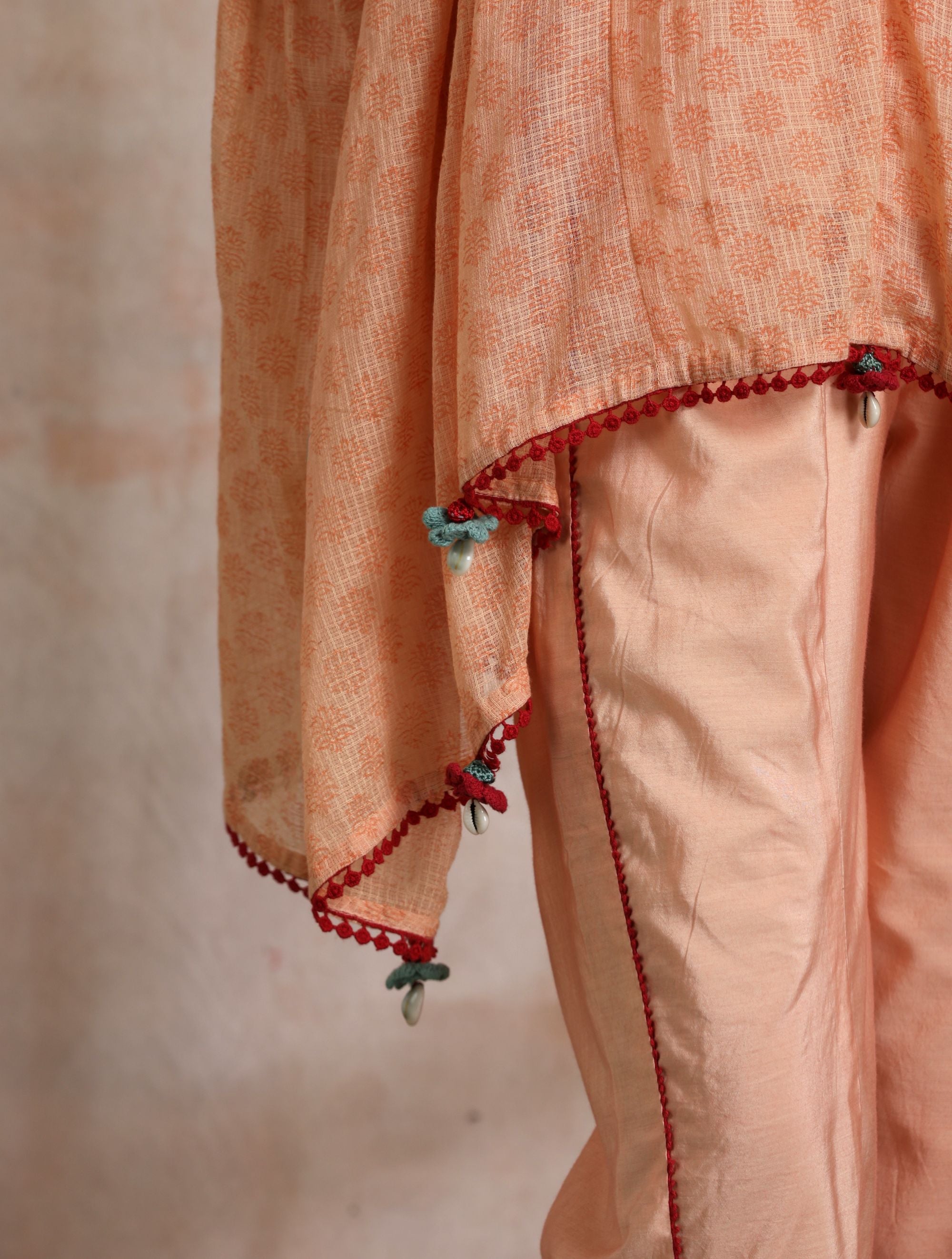 KESARI KOTA KAFTAN WITH EMBROIDERED YOKE