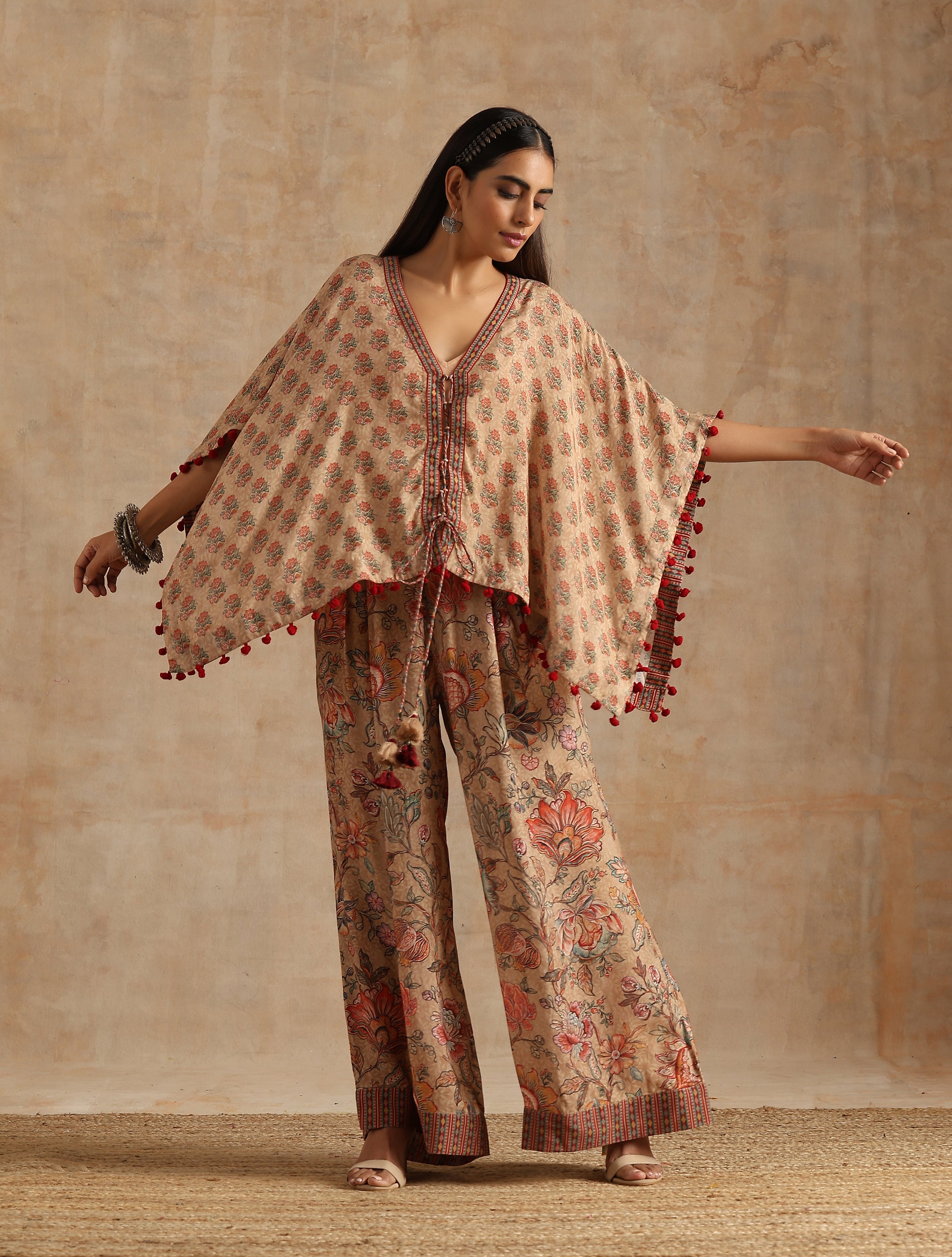 BADAMI BOOTA SHORT KAFTAN WITH JAAL PRINT PLAZZO