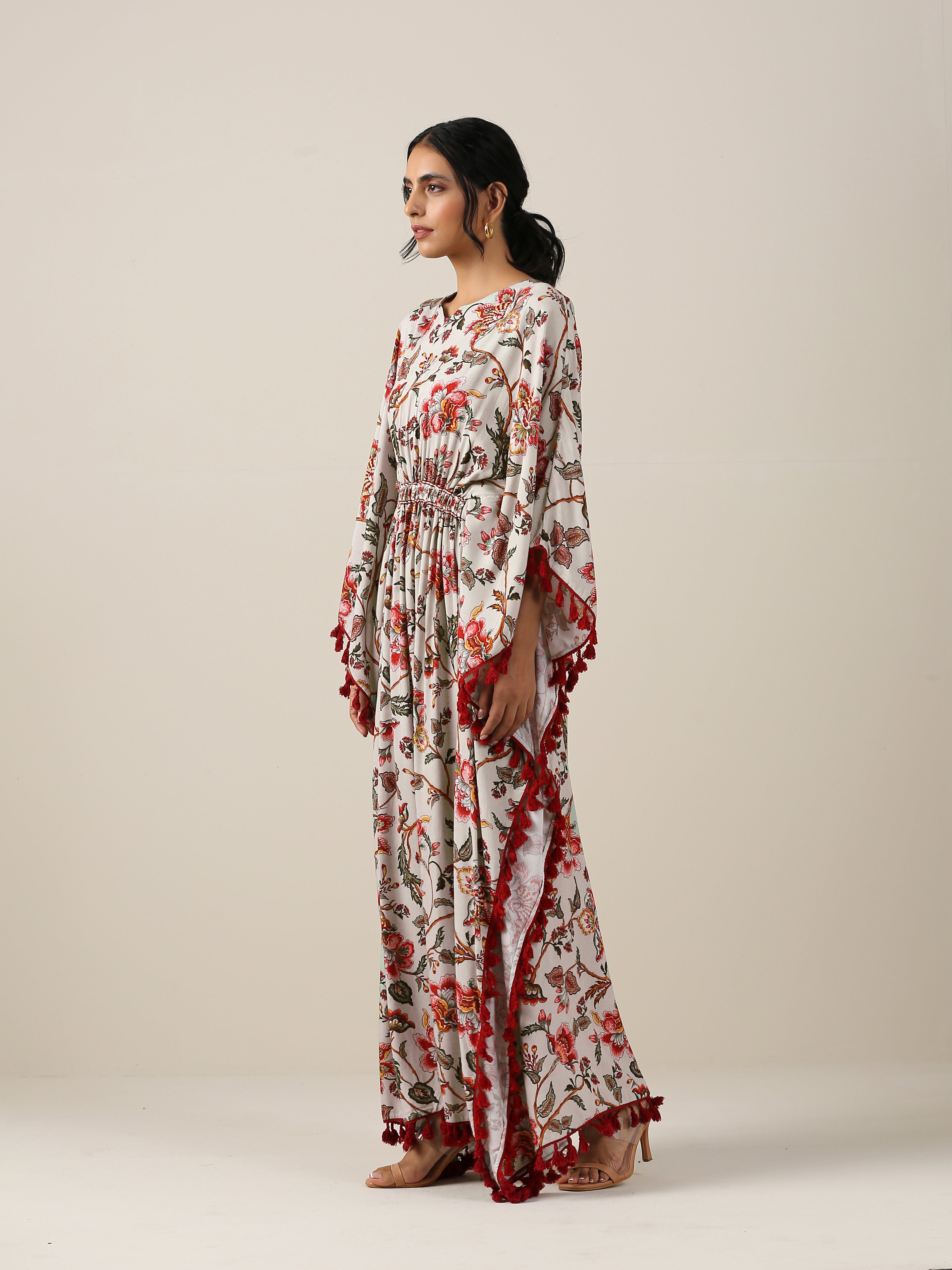 SHWET SUMAN JAAL PRINT KAFTAN