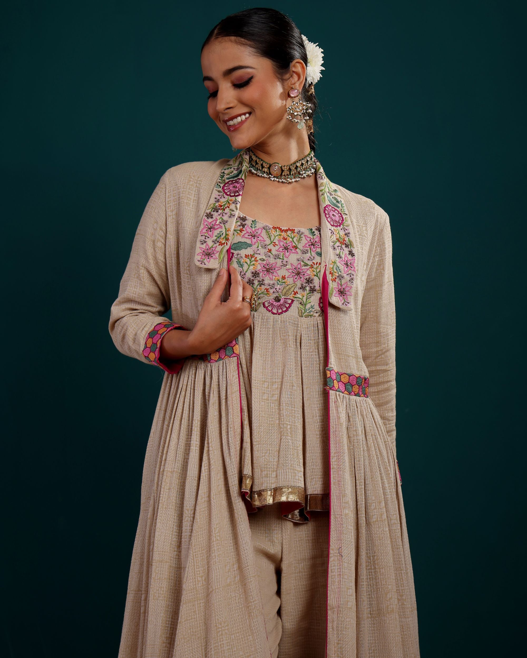 LONG EMBROIDERED KALI JACKET WITH EMBROIDERED KEDIA AND PANT