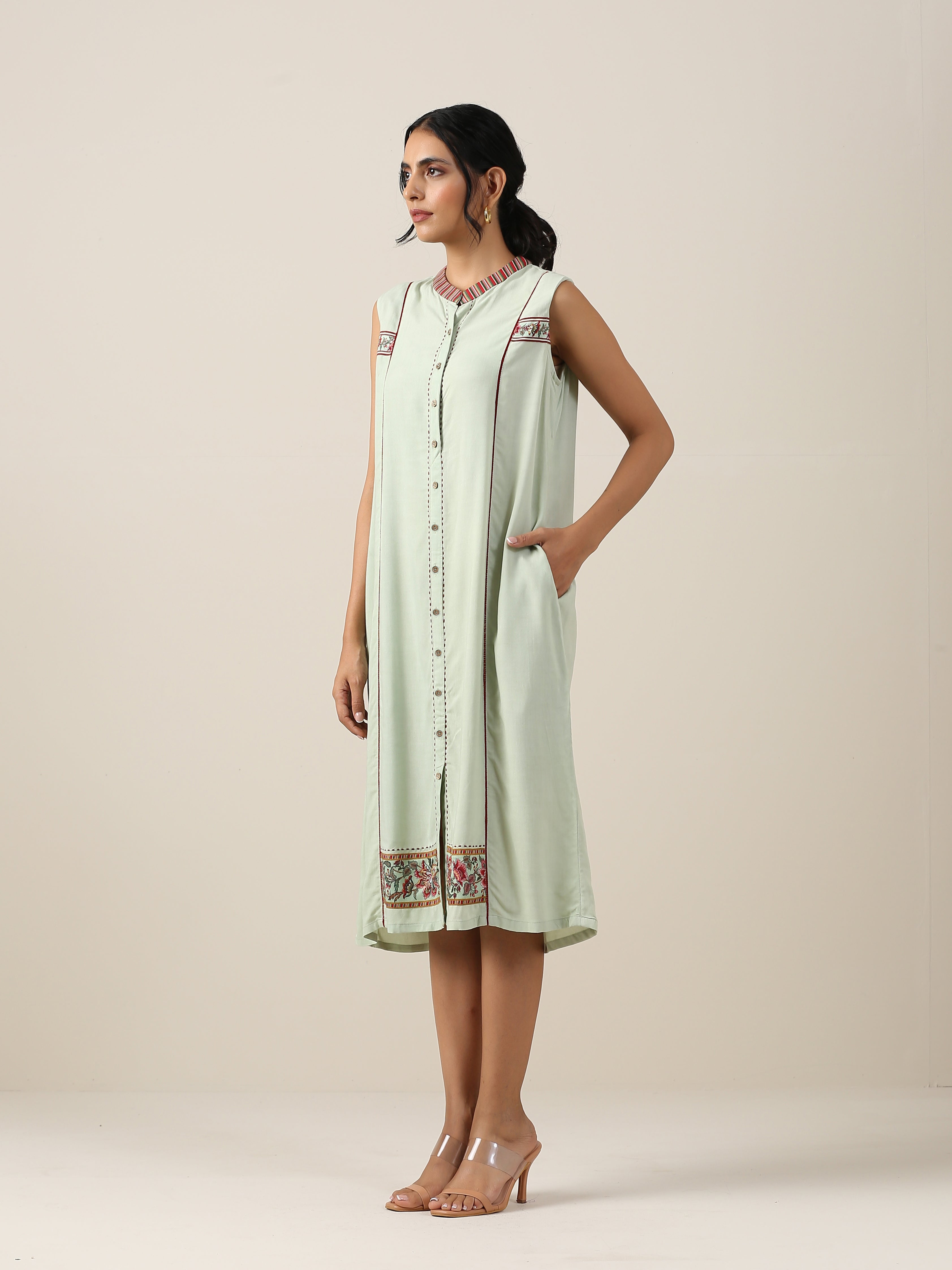 HARITA SUMAN BORDER PRINT SLEEVELESS DRESS