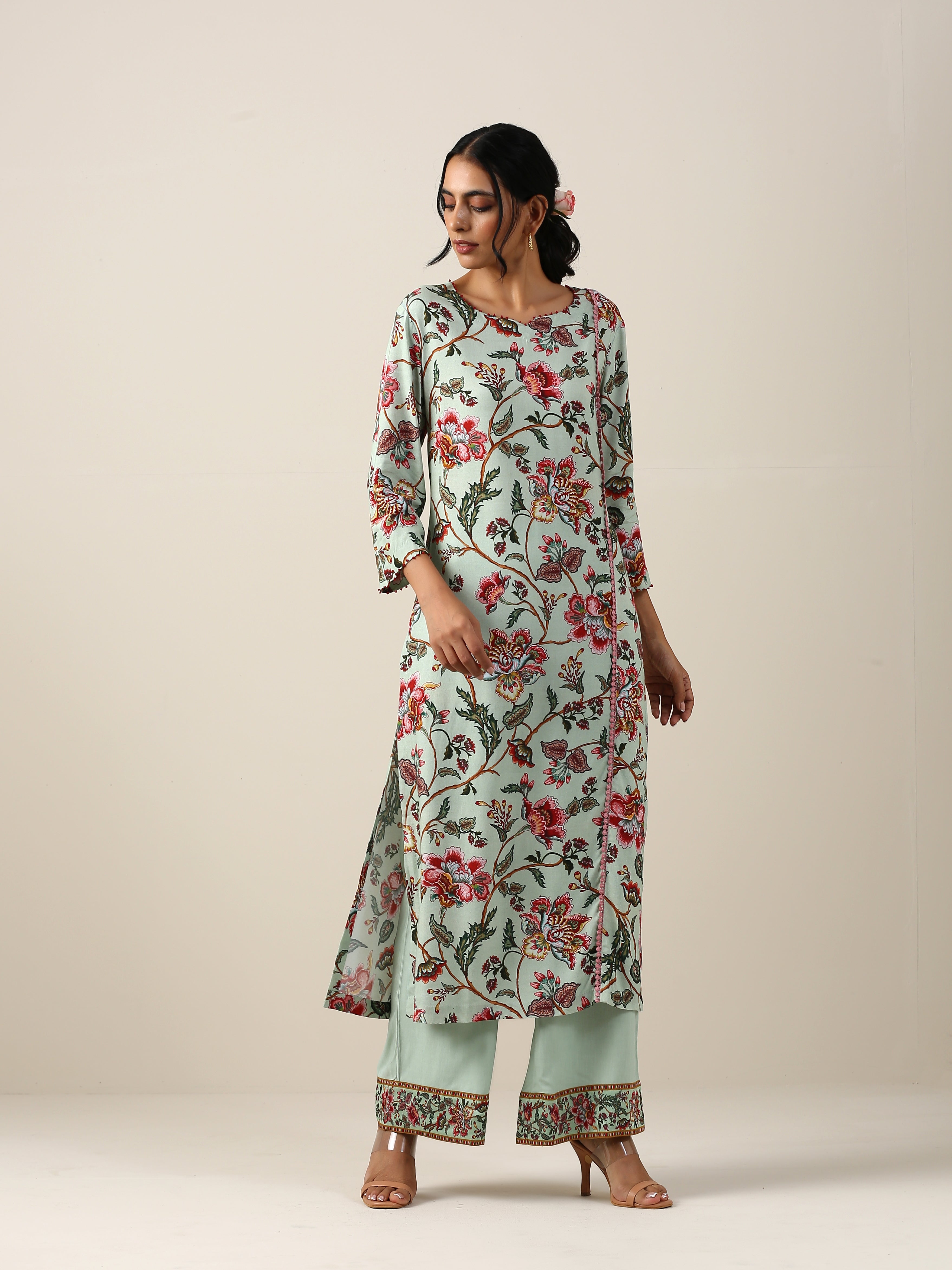 HARITA SUMAN JAAL KURTA SET